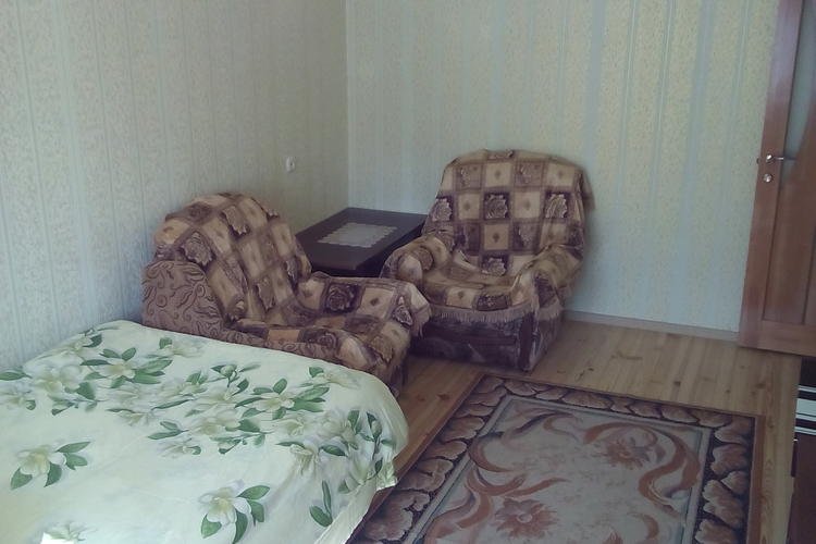 3-комнатная квартира, Ленинского Комсомола бул. 34